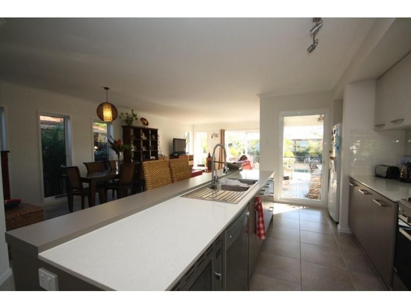 31 Kate Street, Woody Point QLD 4019