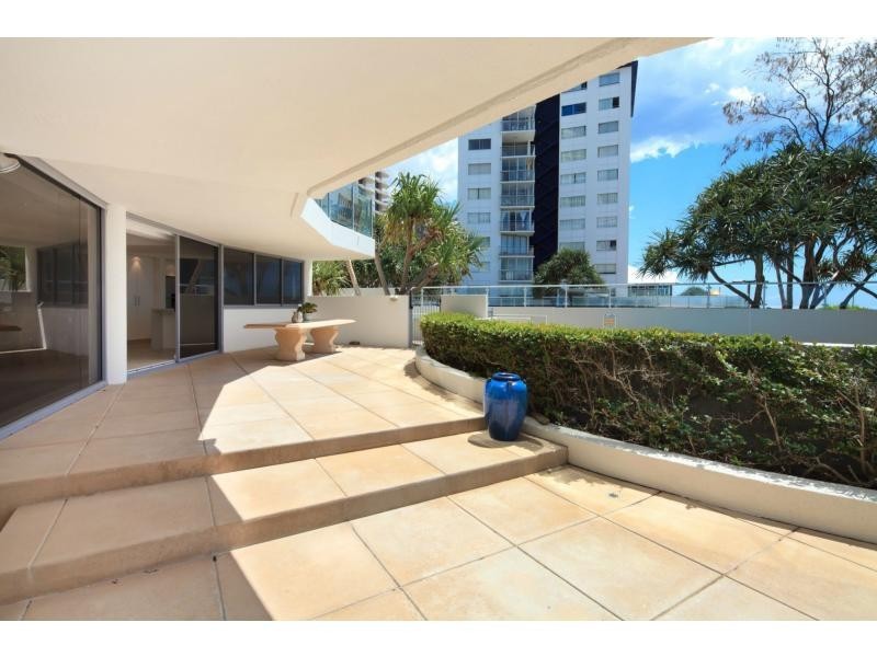 1/39 Garfield Tce, Surfers Paradise QLD 4217