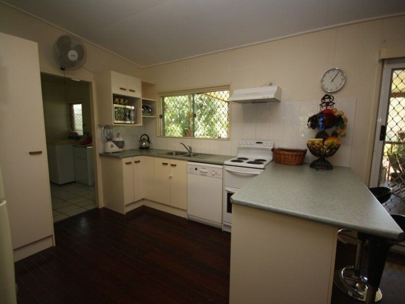 33 Bradley Road, Clontarf QLD 4019