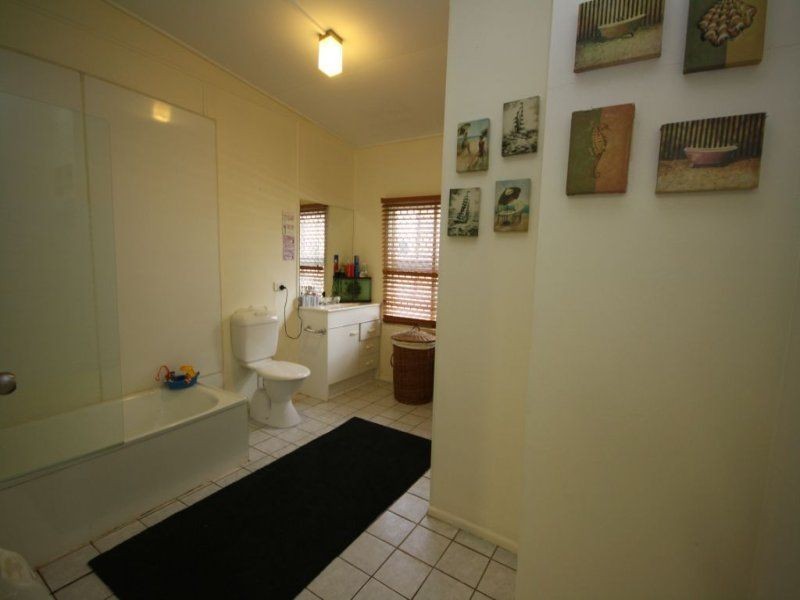 33 Bradley Road, Clontarf QLD 4019