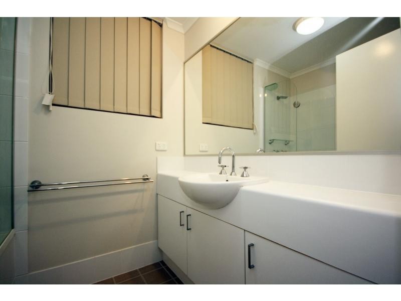 Unit 6/1 McNaughton Street, Redcliffe QLD 4020