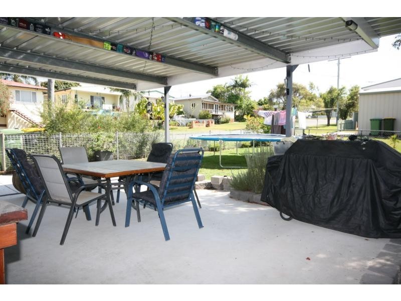 12 Knights Terrace, Margate QLD 4019