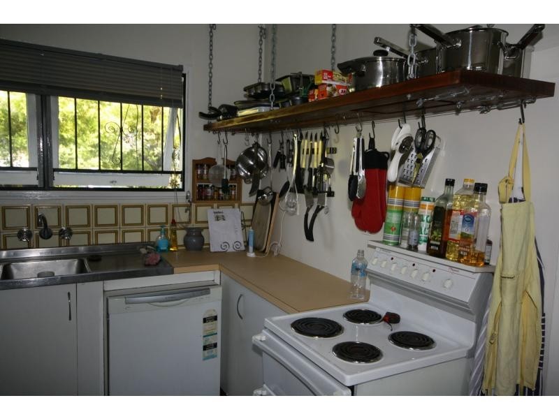 12 Knights Terrace, Margate QLD 4019