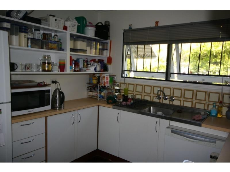 12 Knights Terrace, Margate QLD 4019