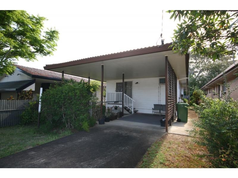 13 McAneny Street, Redcliffe QLD 4020