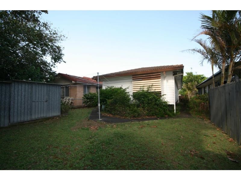 13 McAneny Street, Redcliffe QLD 4020