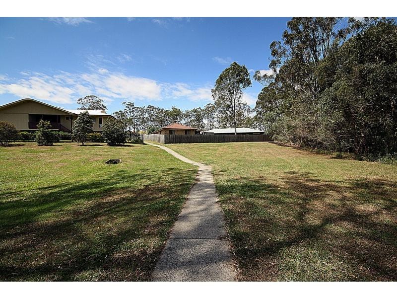 5 Springwaters Crescent, Morayfield QLD 4506