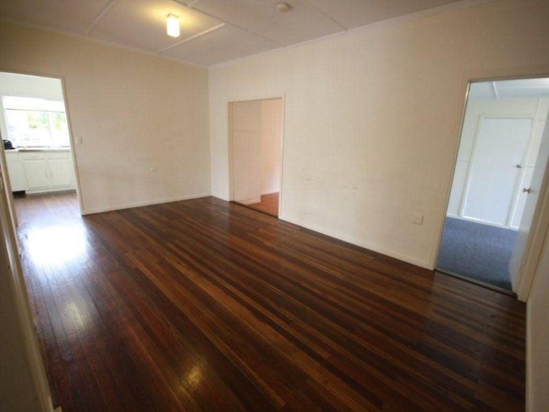 32 Bradley Road, Clontarf QLD 4019