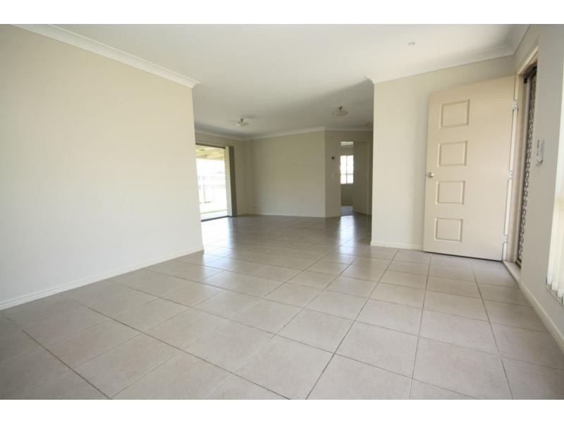 45 Amity Drive, Rothwell QLD 4022
