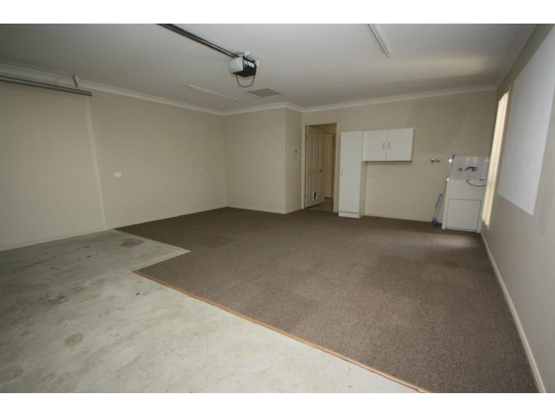 45 Amity Drive, Rothwell QLD 4022