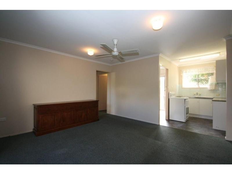Unit 2/120 John Street, Redcliffe QLD 4020