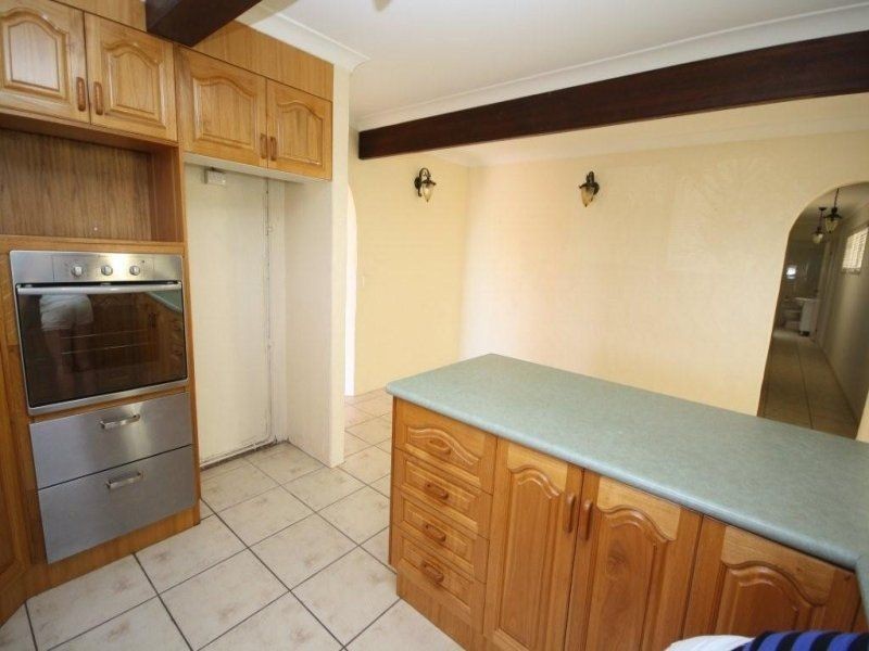 83 Endeavour Esplanade, Newport QLD 4020