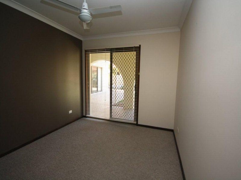 83 Endeavour Esplanade, Newport QLD 4020