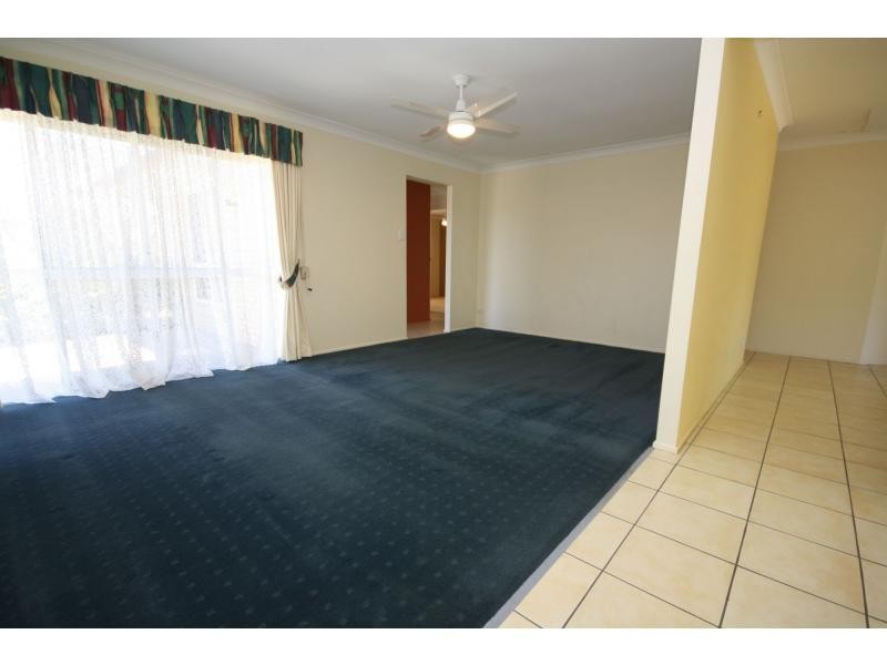 4 Hampshire Street, Kippa-ring QLD 4021