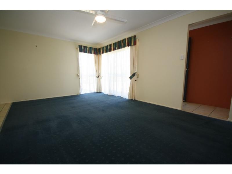 4 Hampshire Street, Kippa-ring QLD 4021