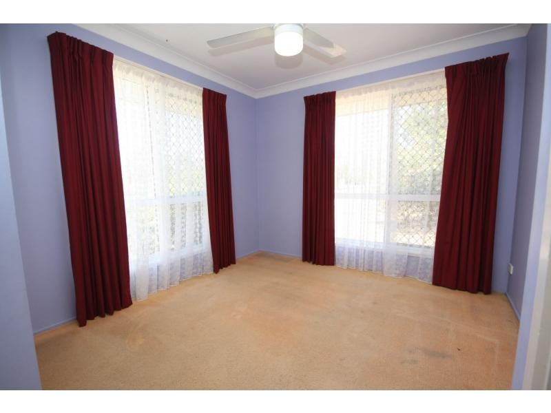 4 Hampshire Street, Kippa-ring QLD 4021