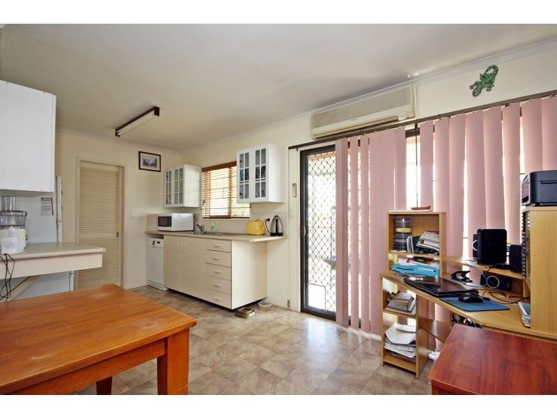 28 Bradley Road, Clontarf QLD 4019