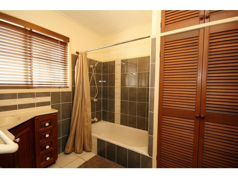 28 Bradley Road, Clontarf QLD 4019