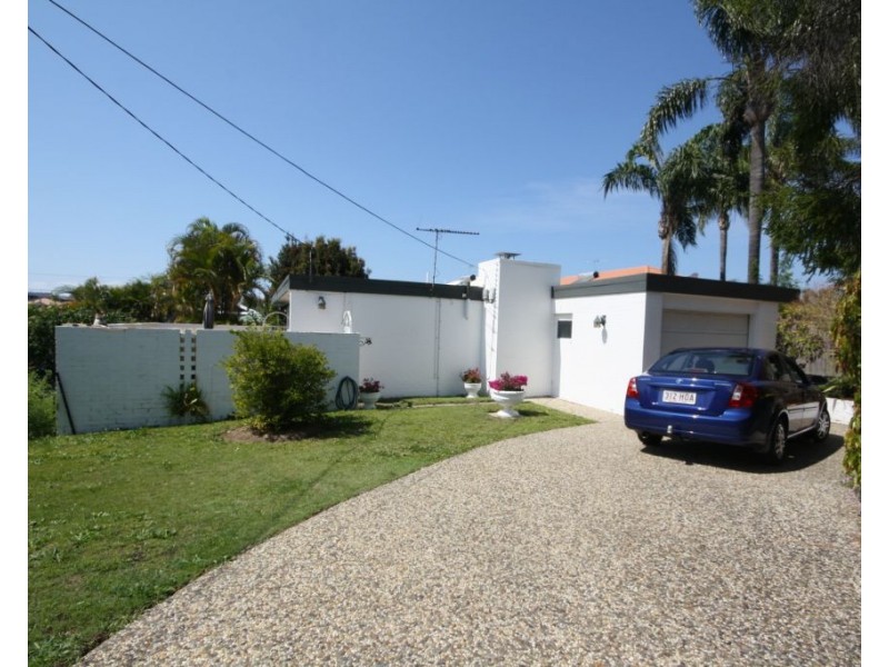 7 Buckley Road, Scarborough QLD 4020