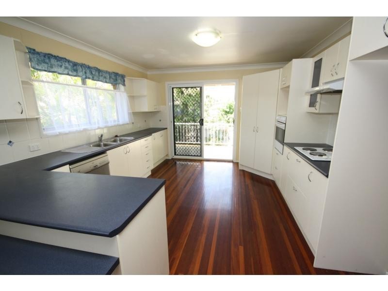 15 Kenya Street, Wavell Heights QLD 4012