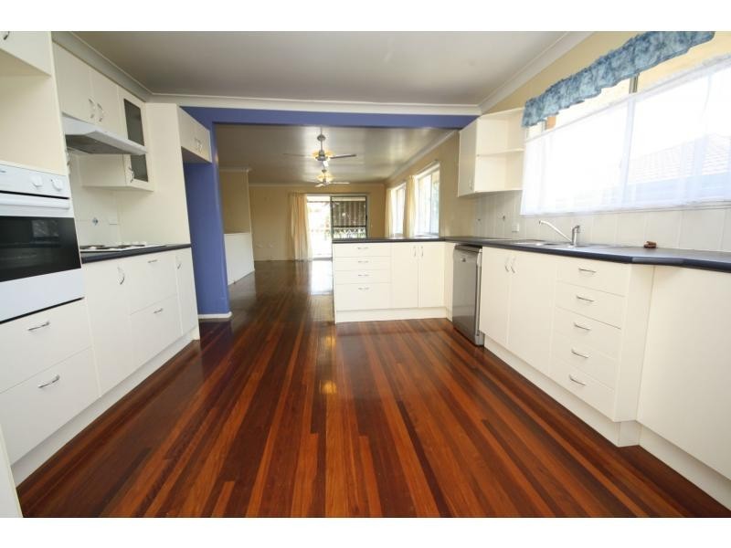 15 Kenya Street, Wavell Heights QLD 4012