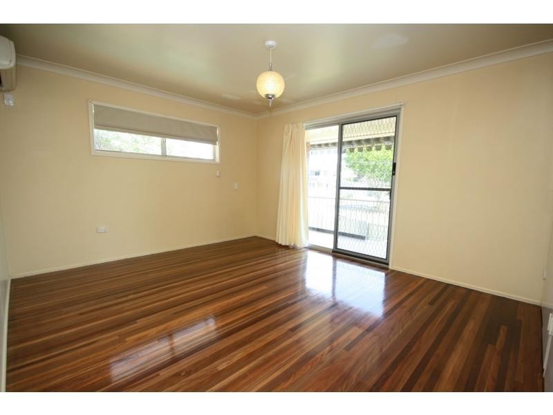 15 Kenya Street, Wavell Heights QLD 4012