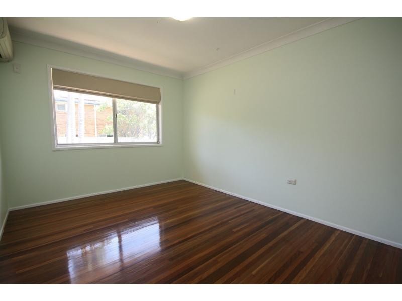 15 Kenya Street, Wavell Heights QLD 4012