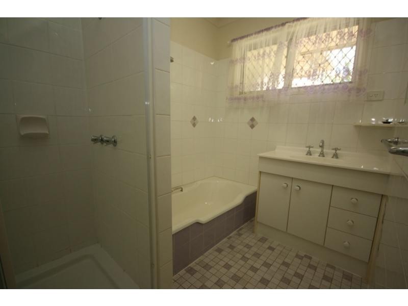 15 Kenya Street, Wavell Heights QLD 4012