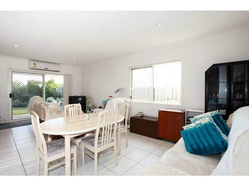 Unit 18/73 Glasshouse Circuit, Kallangur QLD 4503