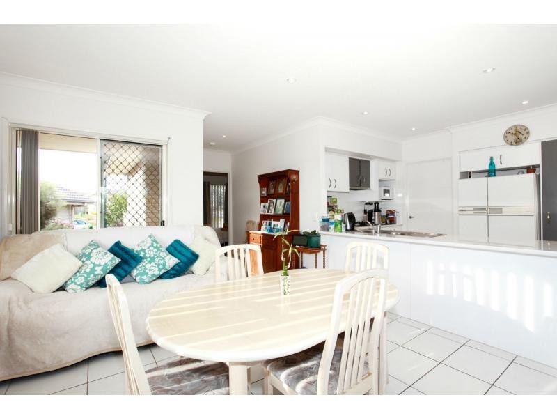 Unit 18/73 Glasshouse Circuit, Kallangur QLD 4503