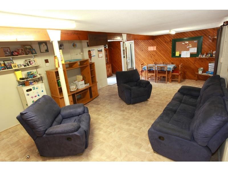 8 Feuerriegel Road, Bald Hills QLD 4036