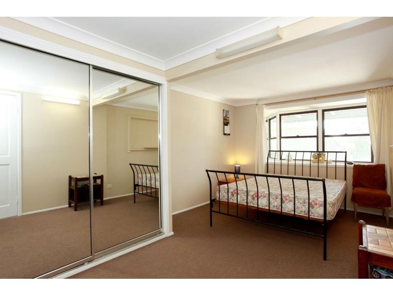 8 Feuerriegel Road, Bald Hills QLD 4036