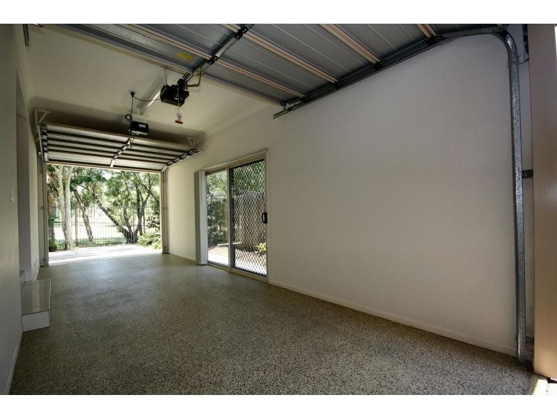 Unit 4/15 Valerie Street, Clontarf QLD 4019