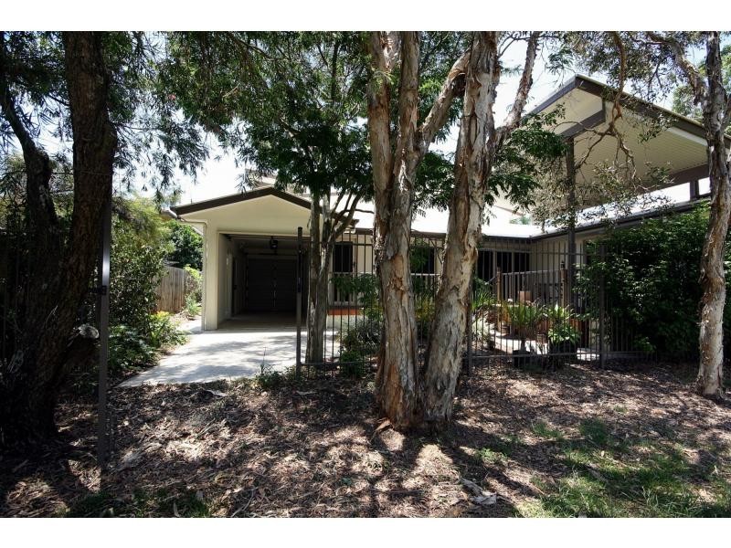 Unit 4/15 Valerie Street, Clontarf QLD 4019