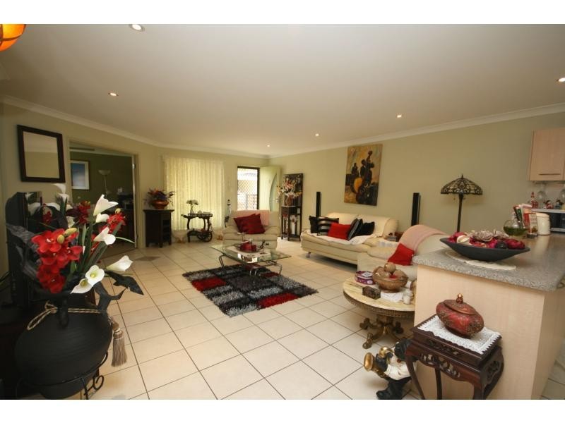 Unit 2/46 Georgina Street, Woody Point QLD 4019