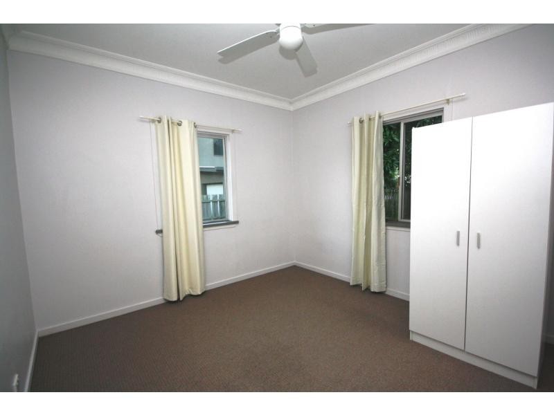 25 Lane Street, Clontarf QLD 4019