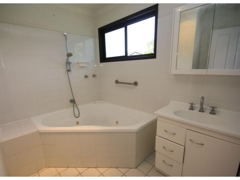 6 Wanganui Street, Kippa-ring QLD 4021