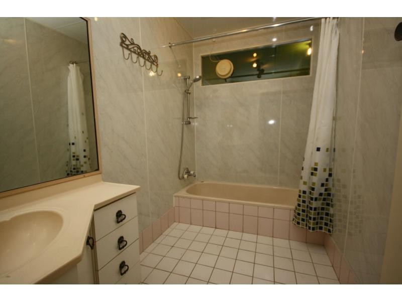 280 Victoria Avenue, Redcliffe QLD 4020