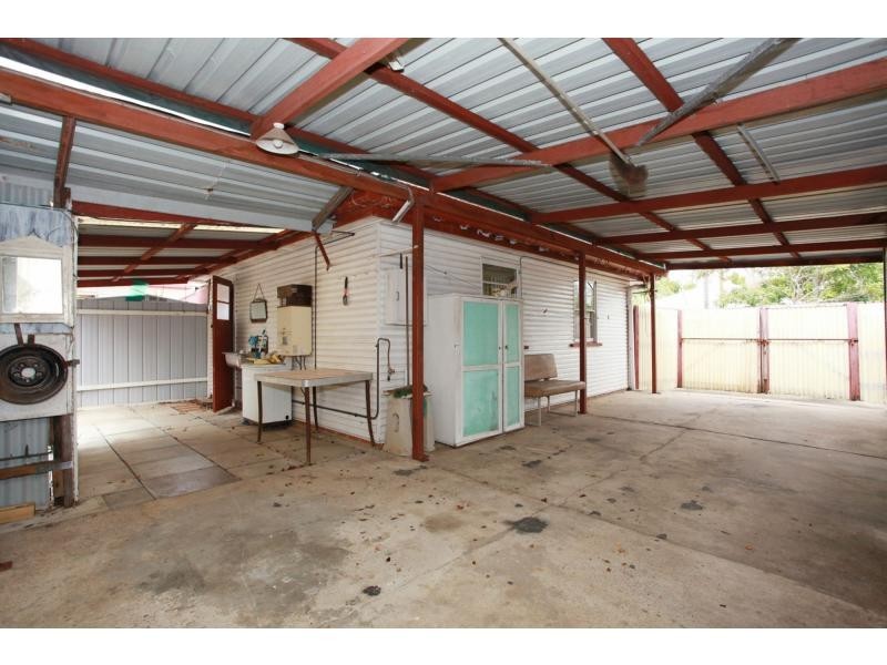 436 Scarborough Road, Scarborough QLD 4020