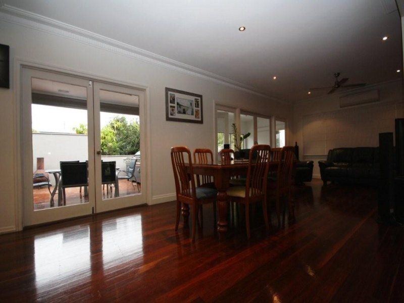 8 Frost Street, Clontarf QLD 4019