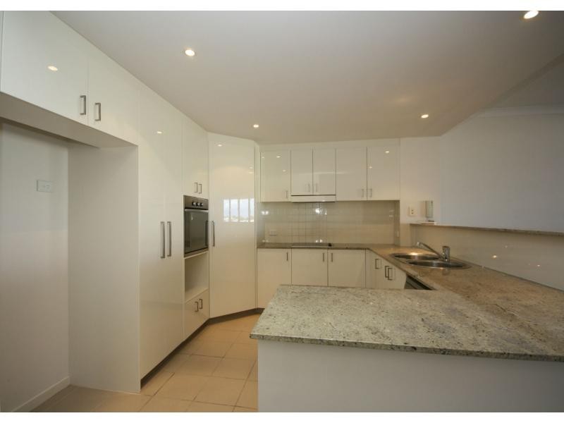 Unit 14/3 Rock Street, Scarborough QLD 4020