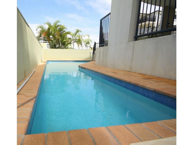 Unit 14/3 Rock Street, Scarborough QLD 4020