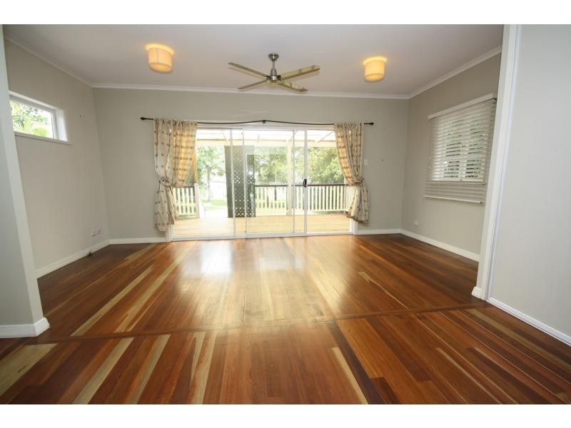 71 Sorrento Street, Margate QLD 4019