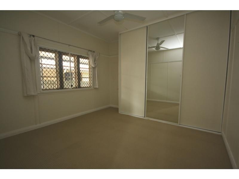 71 Sorrento Street, Margate QLD 4019