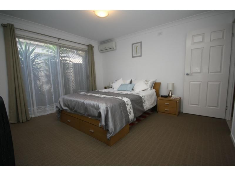 28 Whitlock Drive, Rothwell QLD 4022