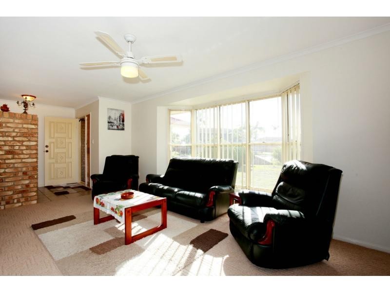 11 Columbia Court, Newport QLD 4020