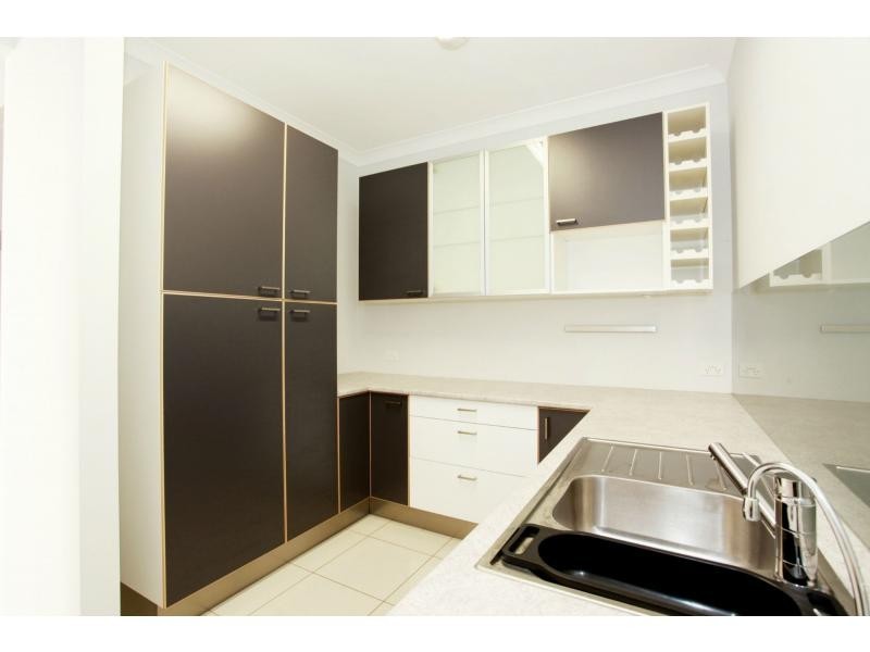 4 Freya Court, Newport QLD 4020