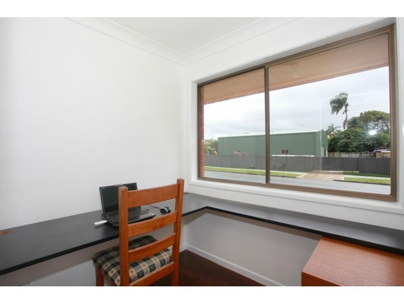 9 Knight Street, Redcliffe QLD 4020