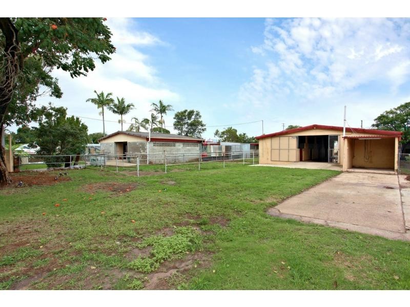 9 Knight Street, Redcliffe QLD 4020