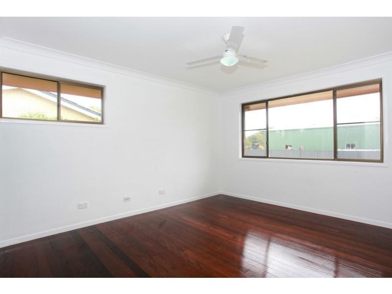 9 Knight Street, Redcliffe QLD 4020